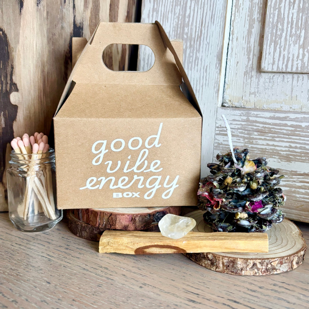Good Vibes Smudging Box Cleanse + Manifest Kit