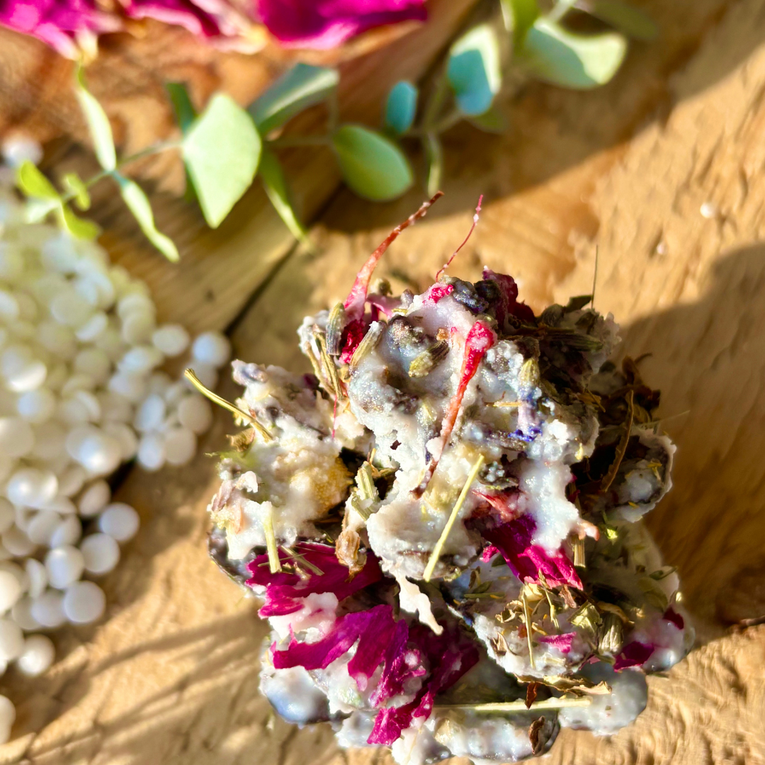 Good Vibes Smudging Box Cleanse + Manifest Kit
