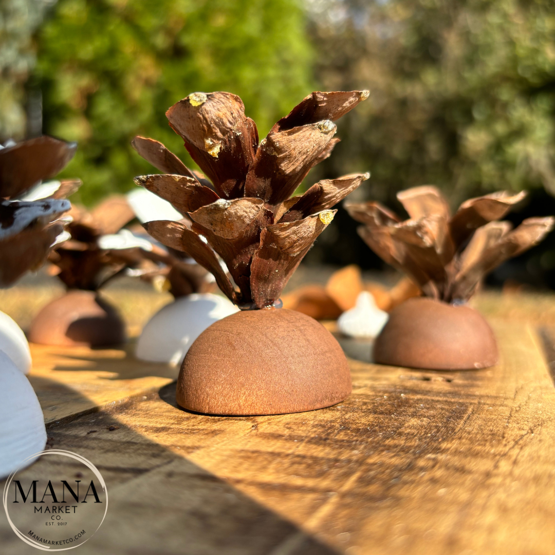 Rustic Wood Pinecone Place Card Holder for Weddings and Holiday Place Card Settings