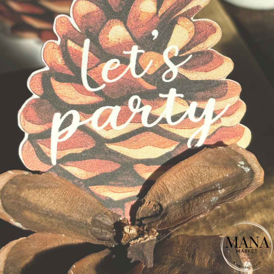 Rustic Wood Pinecone Place Card Holder for Weddings and Holiday Place Card Settings