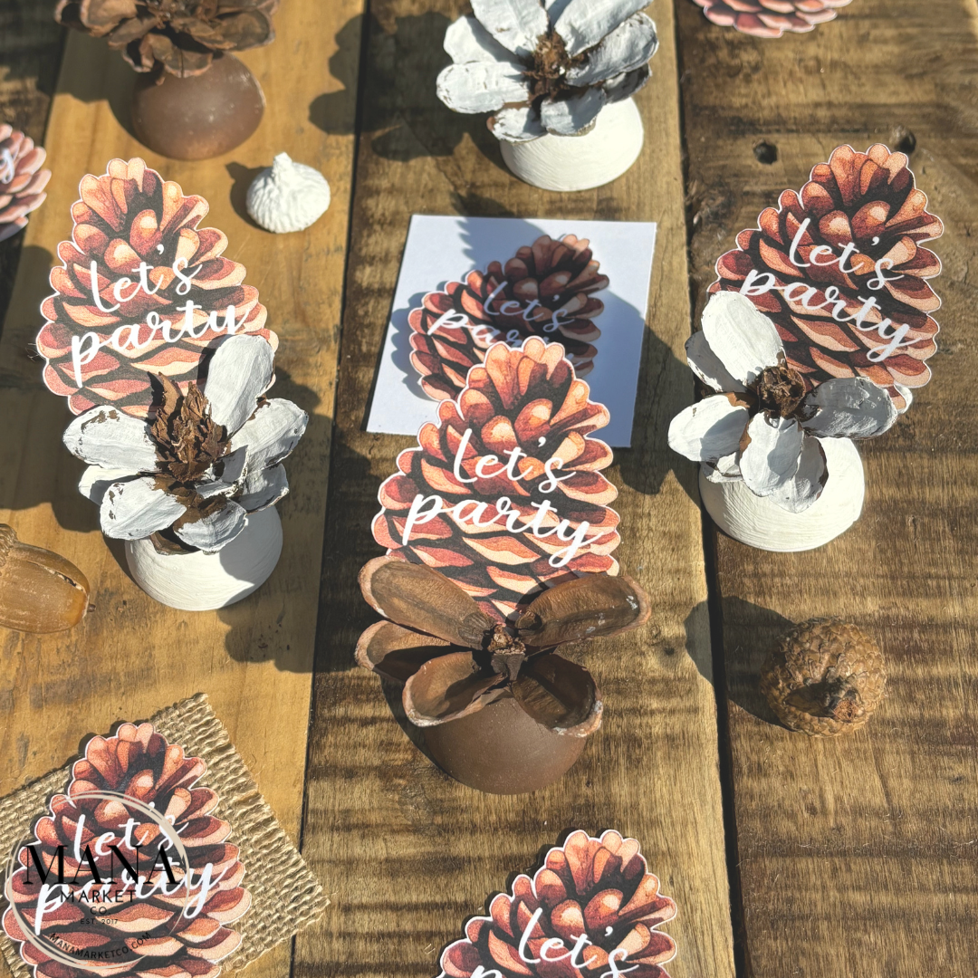 Rustic Wood Pinecone Place Card Holder for Weddings and Holiday Place Card Settings