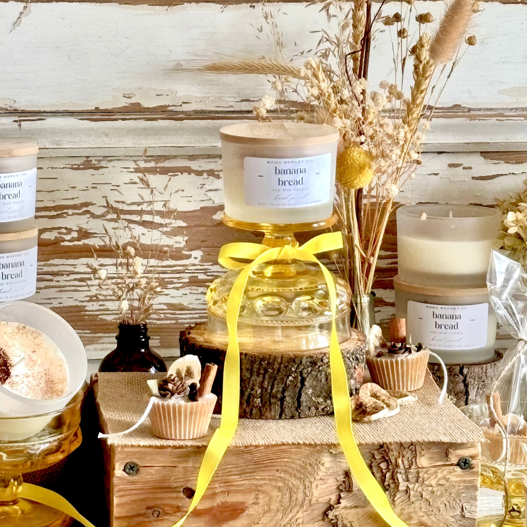 Banana Bread Scented Candle That Smells Exactly Like Fresh Baking Banana Bread with Real Dried Caramelized Banana Slice on Top
