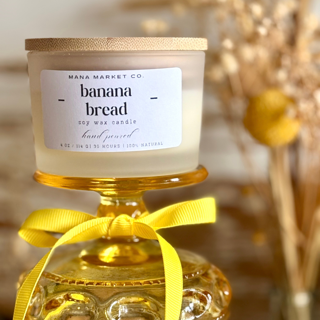 Banana Bread Scented Candle That Smells Exactly Like Fresh Baking Banana Bread with Real Dried Caramelized Banana Slice on Top
