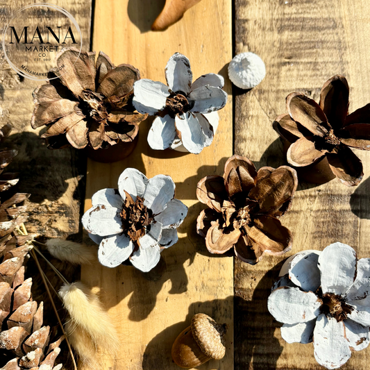 Rustic Wood Pinecone Place Card Holder for Weddings and Holiday Place Card Settings